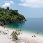 Cozy In With Wifi Апартаменты Рачишче