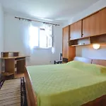 Апартаменты Cozy In With Wifi *