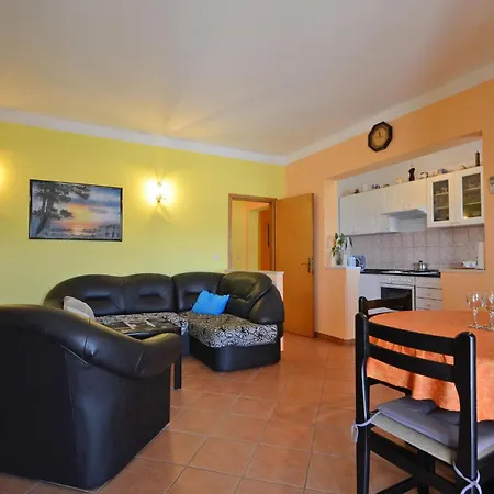 Gorgeous In With Kitchen Apartmán
