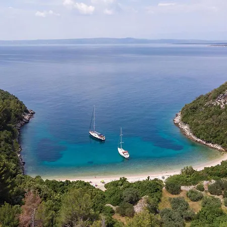 Cozy In With Wifi 아파트 Račišće