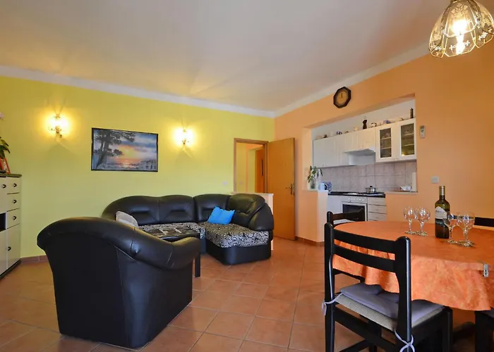 Cozy In With Wifi Apartment